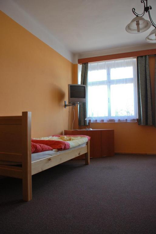 Hotel Marina Hermanuv Mestec Kamer foto